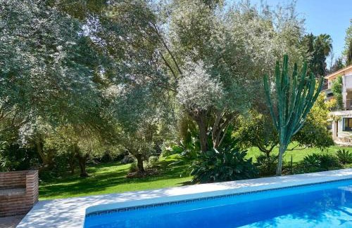 Marbella Villa | Villa Dos Palomas on the Golden Mile in Marbella