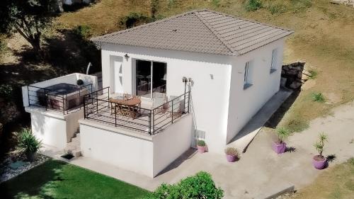 Bastia Villa | Villa du Macchione BASTIA by Location-tourisme-corse
