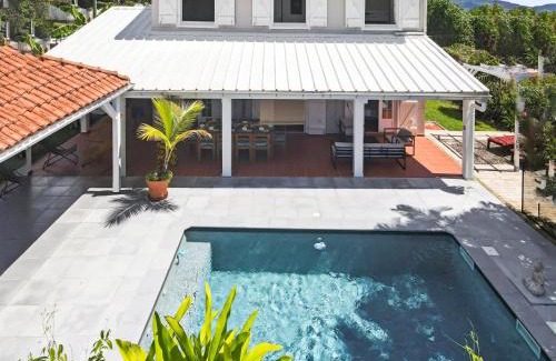 Le Diamant Villa | Villa du Rocher