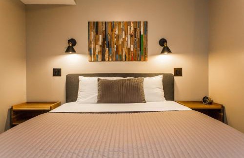 Bronzeville House | Villa Dubois Guest House
