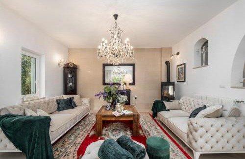 Gulici Villa | Villa Duga in Poreč for 12 people with sea view & only 1,2 km from beach