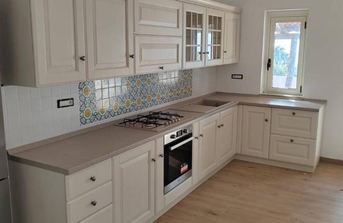 Parghelia Villa | Villa 'Edith' with sea view, shared pool and air conditioning