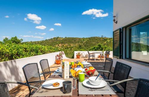 Corte Vidreiro Villa | Villa Eiras Altas by Portucasa