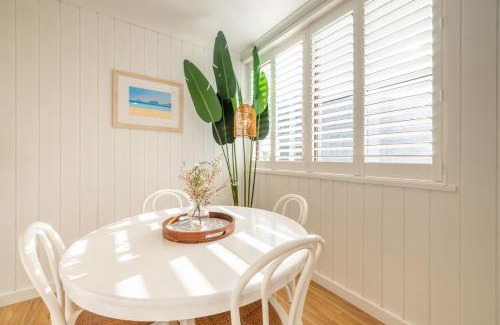 Nelson Bay Apartment | Villa Ellisa 4 beautiful unit with beautiful water views at Little Beach