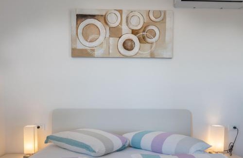 Rasa House | Villa Ema, a beautiful villa with a wonderful view of the sea