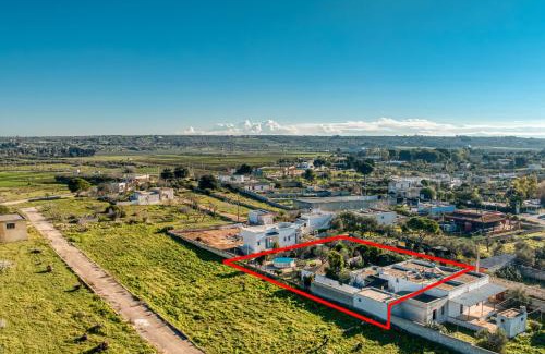 Torre San Giovanni Villa | Villa Emanuele con piscina