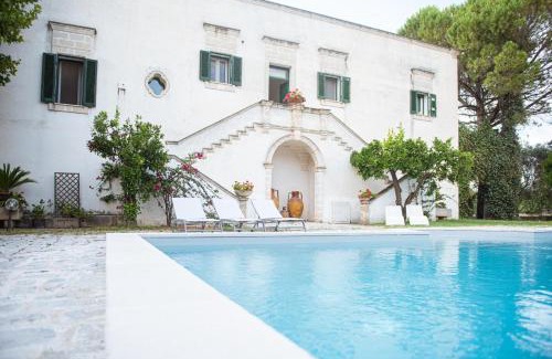 Latiano Apartment | Villa Encantamiento - Dimora Gelsomino - Masseria Storica nel cuore della Puglia