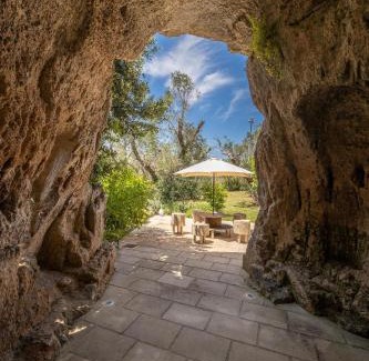 Poggiardo Villa | Villa Enea