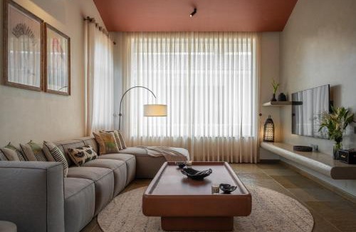 Vagator Villa | Villa Escapade by Stay ALYF, Vagator