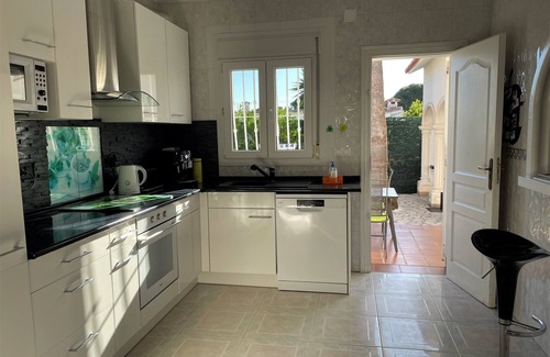 Molinell Villa | Villa Eva, beautiful detached villa with private pool, 500 m to the sandy beach