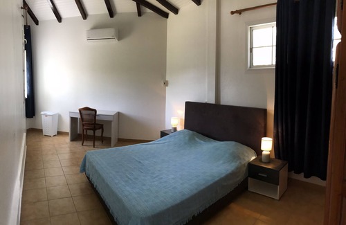 Les Abymes Villa | Villa Eva located in the Abymes countryside
