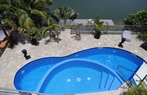 Bas du Fort Villa | Villa Evasion, piscine jacuzzi et ponton privé