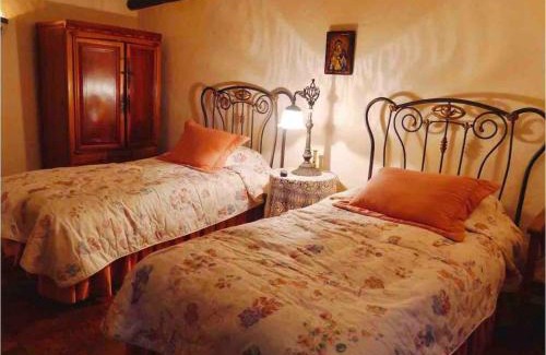 Old Town Villa | Villa exclusiva con jardín a 80m del centro