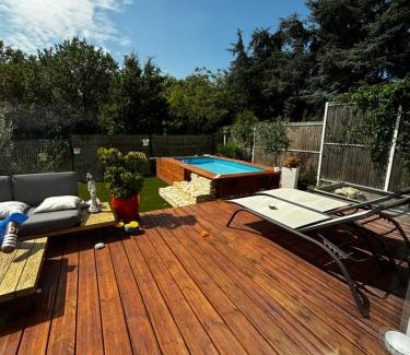 Saint - Martin - du - Touch Villa | Villa familiale climatisée 6 pers