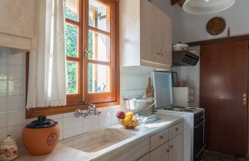 Marathon Villa | Villa Fenia by JJ Hospitality-