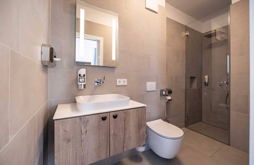 Elisabeth-Vorstadt Bed & Breakfast | Villa Flöckner