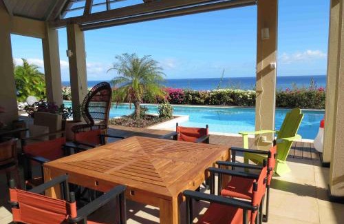 Carosse Villa | Villa 'Florence' avec longue piscine et vue mer panoramique