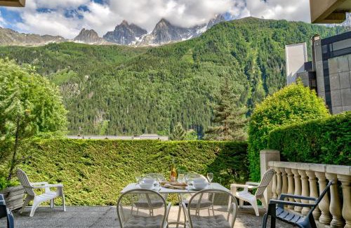 Chamonix City Centre Apartment | Villa Floria Apartment