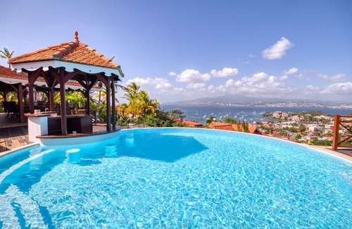 Trois-Ilets Villa | Villa for 10 people with large sea view (MQTI57 - 10 pax)
