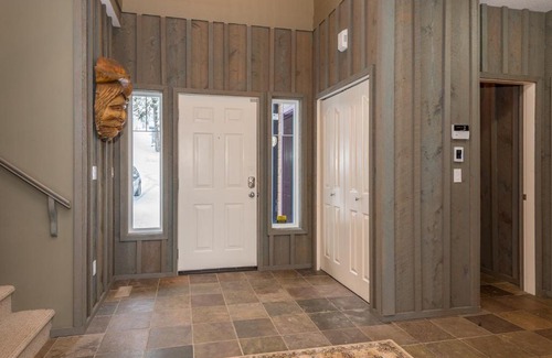 Silver Star Mountain House | Villa Fortino