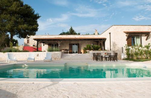 Noci Villa | Villa Franca