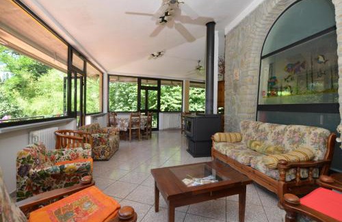 Scheggia Villa | Villa Francesca - Happy Rentals
