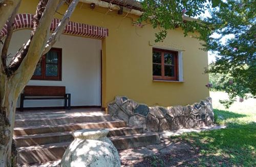 Villa La Bolsa House | Villa francisca amarilla