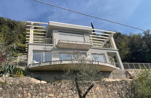 Campagnola Villa | Villa Gabizza villa singola con jacuzzi privata