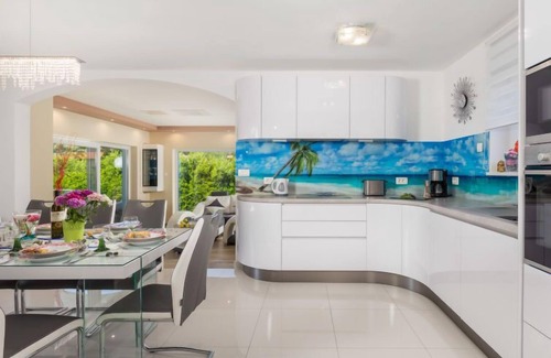 Rogocana House | Villa Gabriel (LBN417) by Interhome