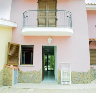 Porto Pino Apartment | Villa Gabriella