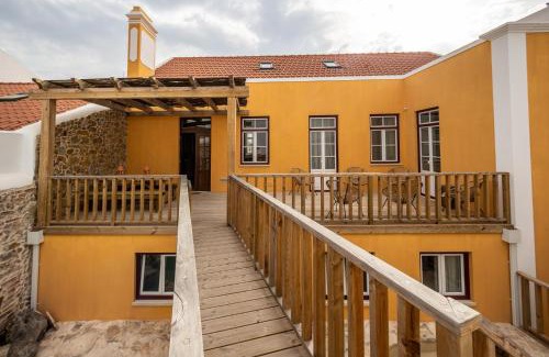 Praia de Santa Cruz Bed & Breakfast | Villa Galega