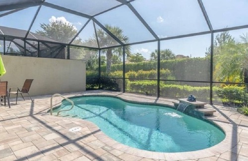 Naples Villa | Villa- gated community in Naples near 2 public golf courses short drive to beach