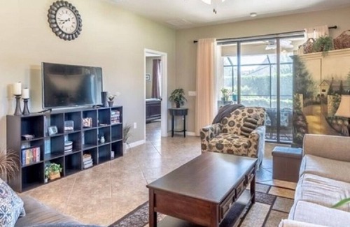 Naples Villa | Villa- gated community in Naples near 2 public golf courses short drive to beach