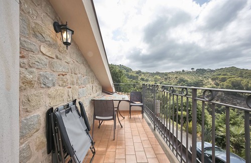 Ficarra Apartment | Villa Ginevra Resort Agrituristico Attic Room 5