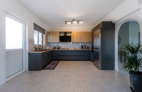 Theologos Villa | Villa Giota Luxury Living