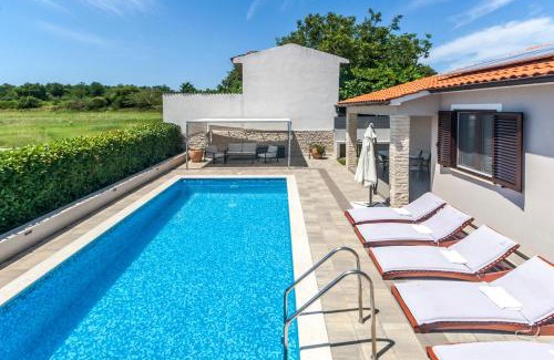 Marcana Villa | Villa Gortan - Pool house for 7 guests near Pula Istria - Ferienhaus Istrien