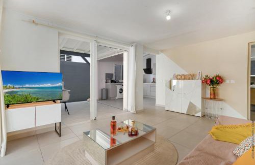 Pointe de la verdure Apartment | Villa Gosier T3 COSY JACUZZI - ROMANTIQUE