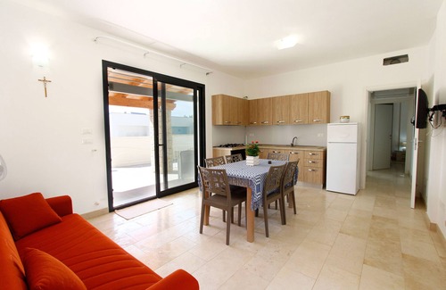 Marina di Felloniche House | Villa Grecus