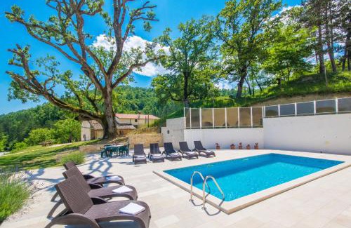 Cerovlje House | Villa Gresti, a beautiful and private summer villa