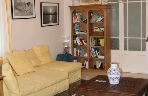 Combas House | Villa Hanna chambres et table d'hôtes