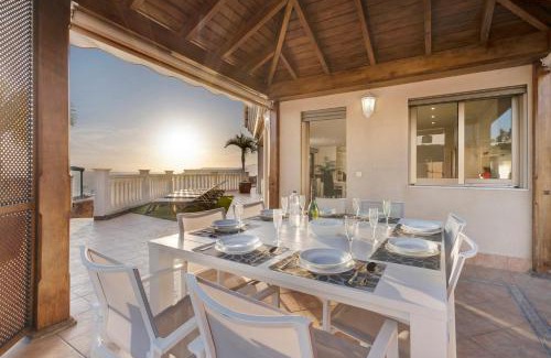 Santiago del Teide Villa | Villa Happy Holidays Pool Private