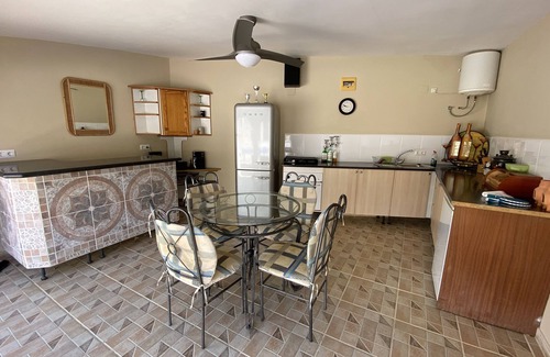 Los Balcones Villa | Villa happy Place - 4 Bed 4 Bath sleeps 9, Private Pool, Full Air con , WIFI