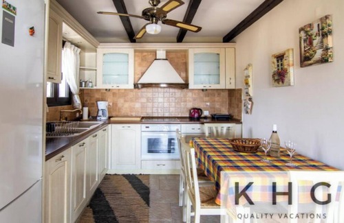 Vlachata Villa | Villa Harmony with 3 bedrooms, in marvelous Lourdata