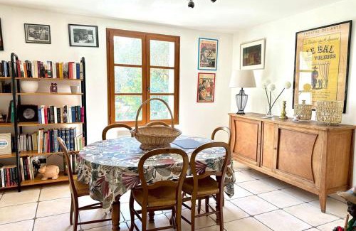 Fontaine-de-Vaucluse House | Villa Hélène in the heart of the center of Fontaine de Vaucluse