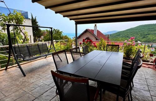 Osenovo Villa | Villa Horizon - Spacious Sea View House with 6 Bedrooms in Balchik
