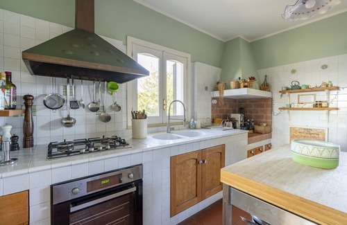 Impalata Villa | Villa 'House In Torto' with Shared Pool, Balcony, Wi-Fi and Air Conditioning