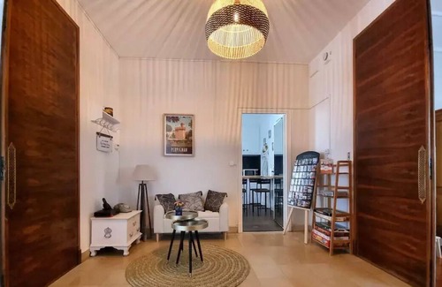 La Gare Apartment | Villa Iena Charming apartment 5 minutes from the city center