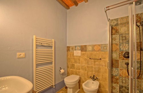 Pieve di Chio Villa | Villa il Podere, splendor surrounded by green