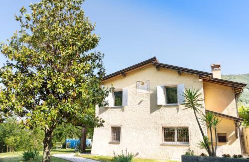 Camaiore Villa | Villa "Il Prado" Piscina&Natura