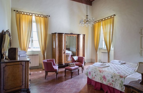 Sovicille Other | Villa in a farmhouse a stone's throw from Siena with swimming pool, free wi-fi